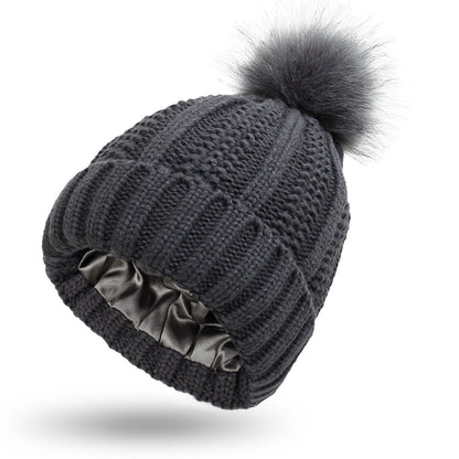 PonyLoop® Seidenmütze mit Bommel